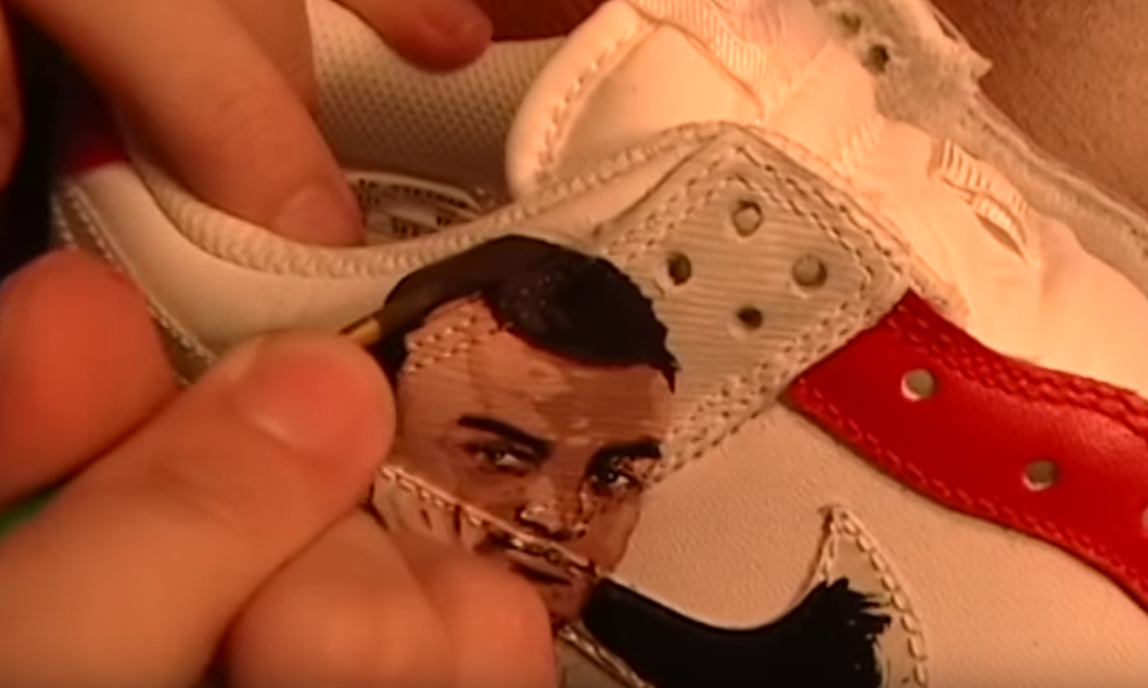 using acrylic paint on leather shoes